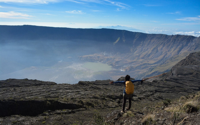 top 8 cung trekking núi lửa đẹp nhất indonesia