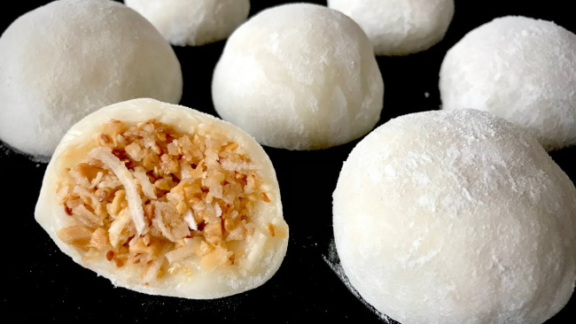 cách làm bánh bao từ bột pha sẵn đơn giản tại nhà, ẩm mềm, xốp mịn.
