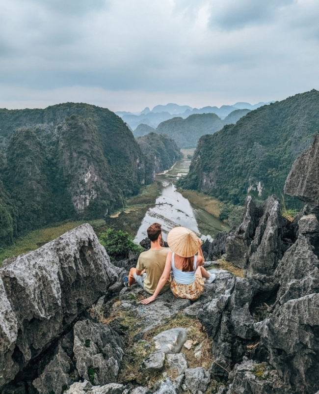 bai dinh temple, new year &039;s day, new year&039;s day holiday, new year&039;s eve, ninh binh, mua cave: a beautiful destination that young people cannot miss during the new year holiday
