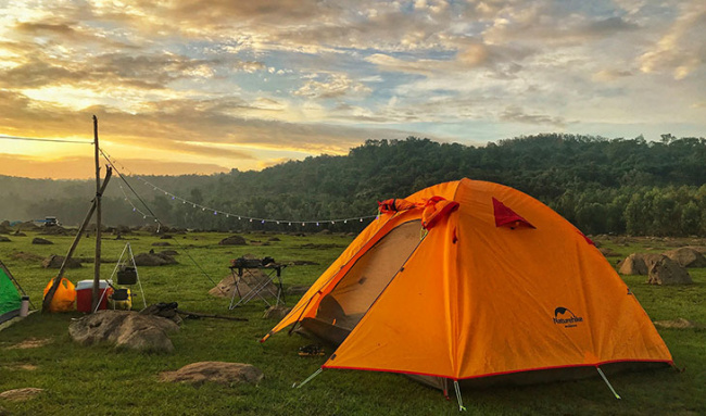 kinh nghiệm cắm trại: 6 món đồ không thể thiếu trong mỗi chuyến đi