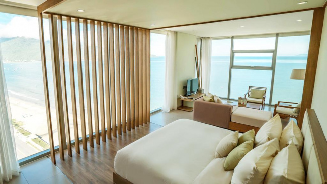 khám phá khách sạn fusion suites đà nẵng với view ngắm bãi biển từ trên cao tuyệt đẹp