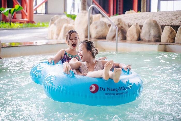 rủ nhau oanh tạc mikazuki water park – công viên nước trong nhà siêu hot tại đà nẵng