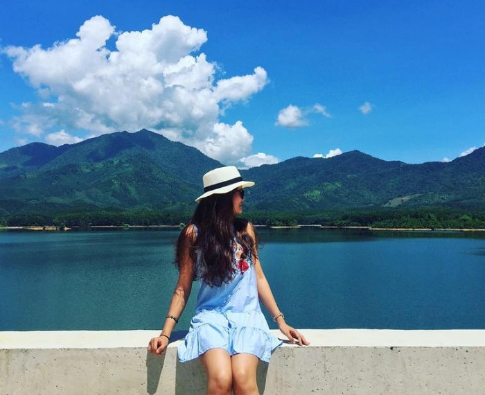 Say đắm trước vẻ đẹp hoang sơ, bình yên của hồ Hòa Trung Đà Nẵng