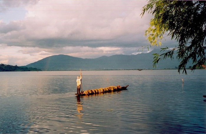 say đắm trước vẻ đẹp bình yên và nên thơ của hồ lắk – hồ nước lớn nhất tại tây nguyên