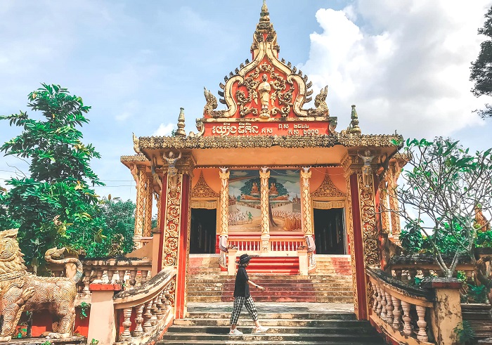 Đến chùa Som Rong Sóc Trăng, check in tòa bảo tháp ‘vạn người mê’