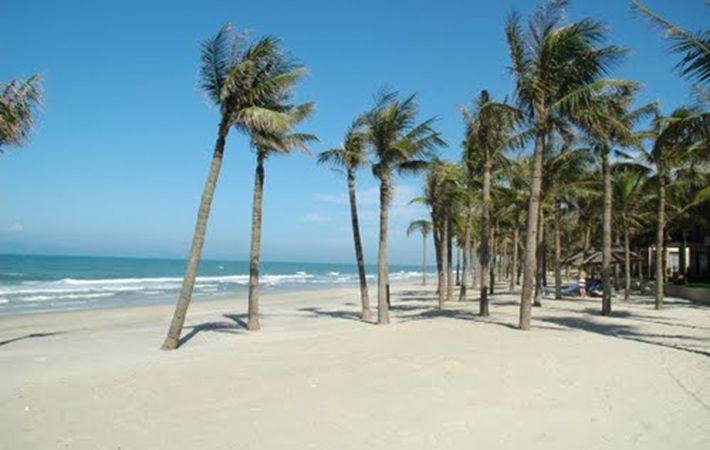 Bãi biển Tam Thanh