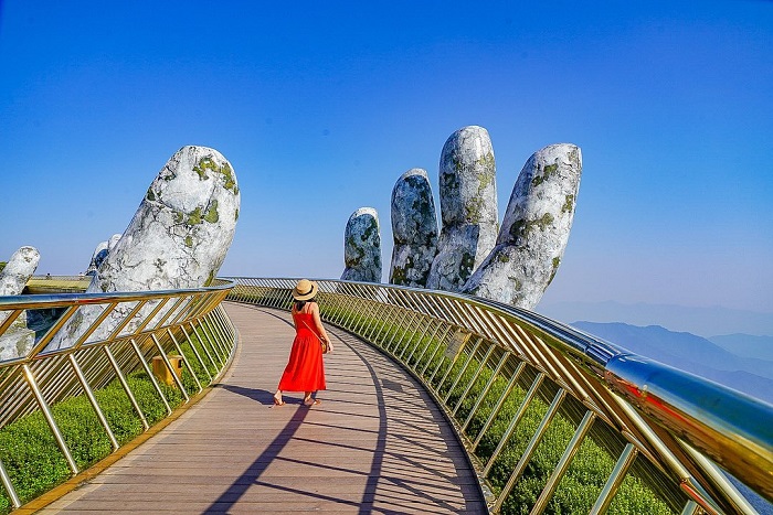 check in cầu vàng đà nẵng – một trong những cây cầu đẹp nhất thế giới