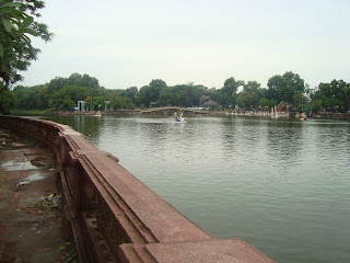 Hồ Thủ Lệ