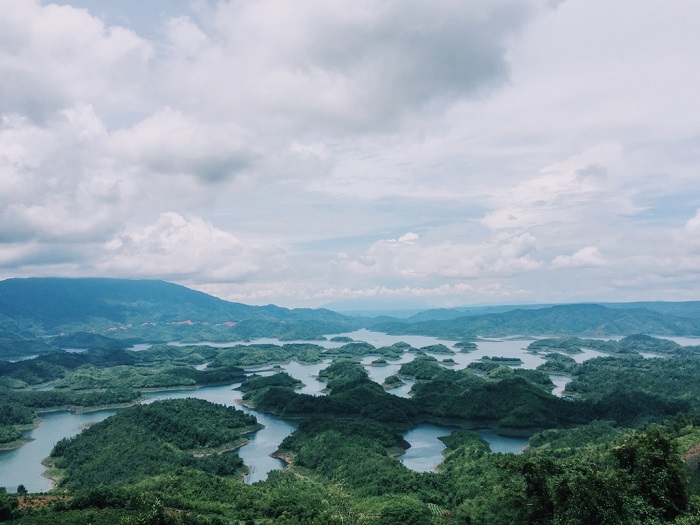 Ngắm trọn Hồ Tà Đùng – ‘Vịnh Hạ Long’ trên cạn giữa đại ngàn Tây Nguyên