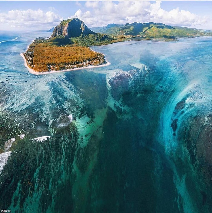 ngọn thác dưới đáy biển mauritius, truy tìm ngọn thác dưới đáy biển mauritius đầy bí ẩn