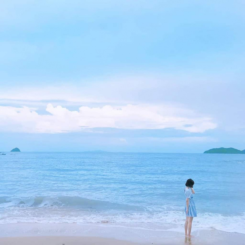 ‘Gục ngã’ trước vẻ đẹp hoang sơ và bình yên của bãi biển Dốc Lết – Khánh Hòa