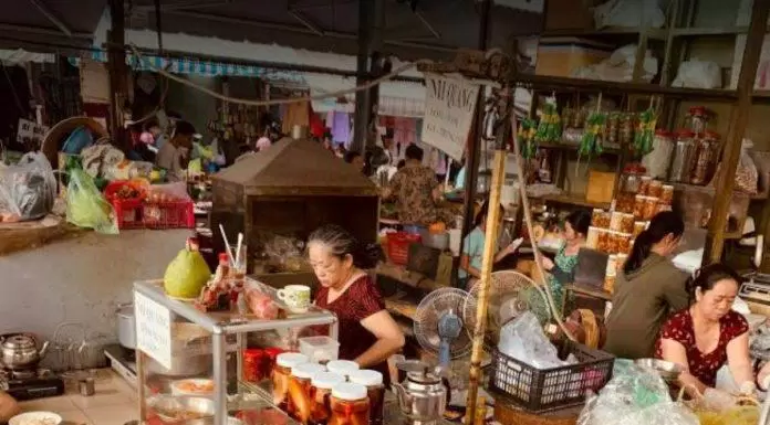 ẩm thực, quán ngon, review chợ bà hoa: ngôi nhà bình dị của người miền trung xa xứ