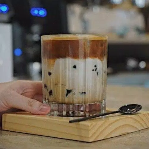 ẩm thực, quán ngon, 5 quán cafe nhỏ xinh giữa lòng sài gòn thích hợp cho một buổi tụ họp bạn bè đầy ấm áp