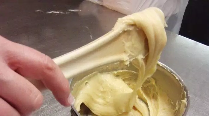 ẩm thực, món ngon, tháp bánh su kem croquembouche – phiên bản nâng cấp từ bánh su kem truyền thống