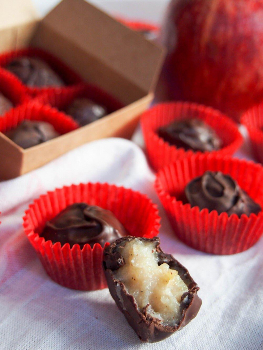 Cách làm chocolate nhân táo hình nấm chào đón ngày Valentine