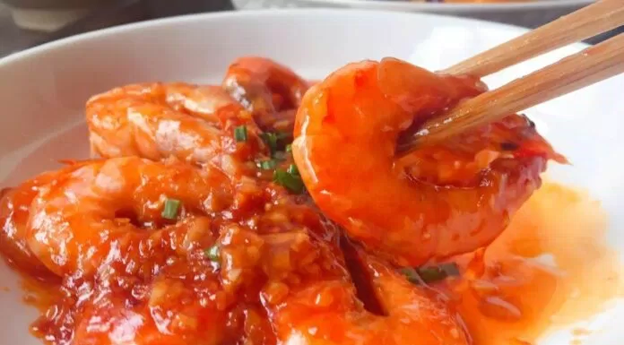 ẩm thực, món ngon, học cách làm tôm sốt cà chua đơn giản mà bắt mắt cho bữa cơm thêm sắc màu