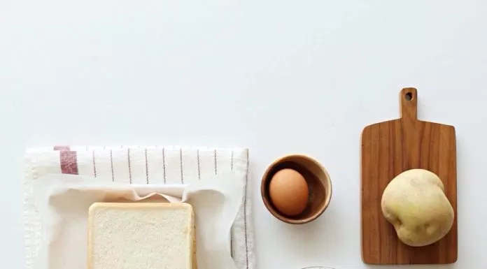 ẩm thực, món ngon, thử ngay bánh mì sandwich kẹp tôm chiên siêu ngon cho bữa sáng