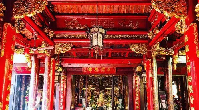 Dạo quanh Thăng Long Tứ Trấn – 4 ngôi đền nổi tiếng linh thiêng nhất Hà Nội xưa