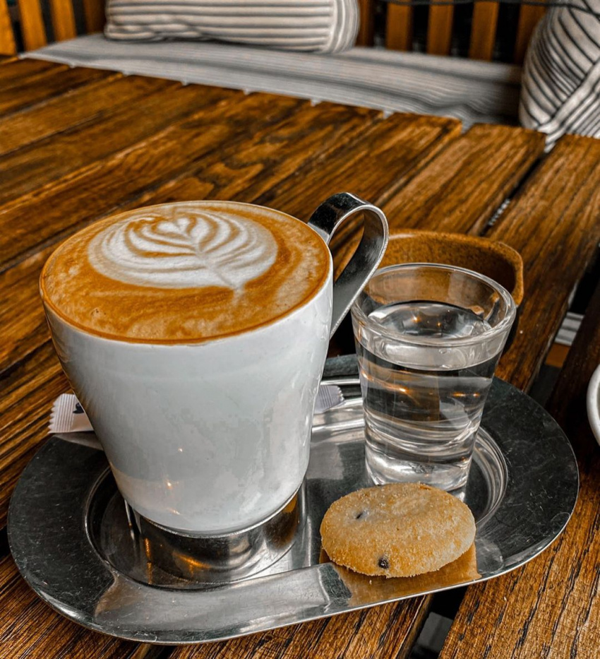 coffee club: quán cafe sở hữu view ‘đắt giá’ nhất nhì hà thành