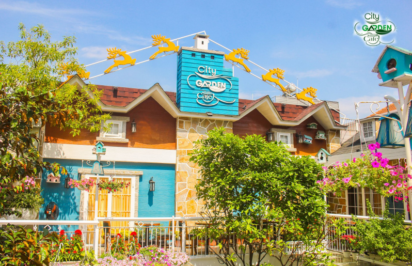 Review City Garden Cafe: Quán cafe có thác nước cao nhất Việt Nam