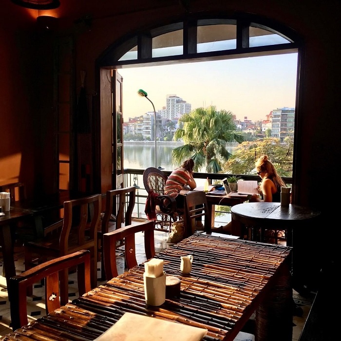 top 10 quán cafe view đẹp, yên tĩnh ở hồ tây