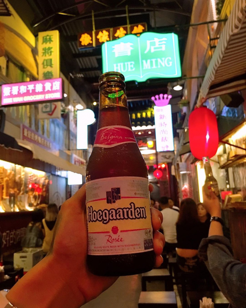 lộ diện hẻm bia lost in hongkong decor đẹp, đồ uống ngon ở sài gòn
