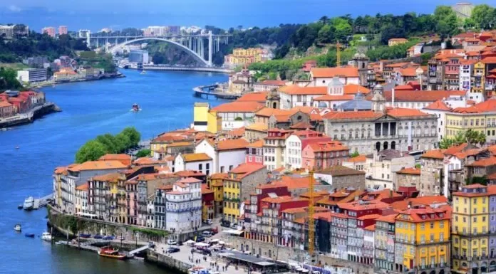 Thành phố Porto, thiên đường nghỉ dưỡng tuyệt vời ở Bồ Đào Nha