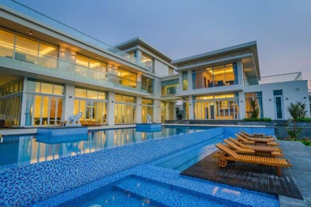 “List liền tay” Villa cho nhóm bạn tại Đà Nẵng cực đã, cực chất