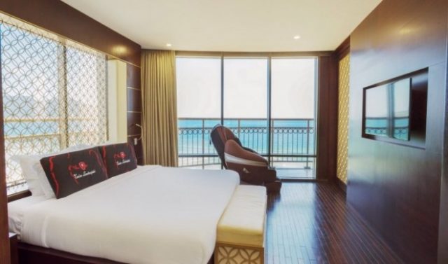 top khách sạn đà nẵng gần biển view đẹp giá tốt