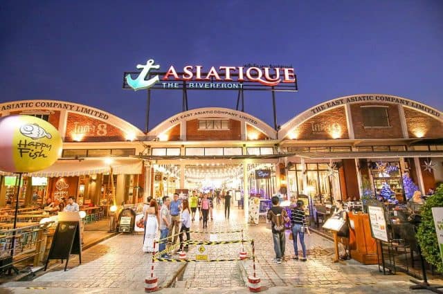 Chợ đêm Asiatique “thiên đường mua sắm” nổi tiếng tại Bangkok