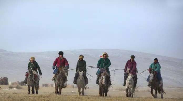 Mông cổ – Đất nước du mục trong huyền thoại
