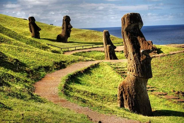 du lịch, châu mỹ, khám phá dấu vết của nền văn minh bí ẩn tại đảo rapanui – đảo phục sinh