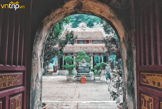 chùa tam thai, địa điểm du lịch đà nẵng, du lịch đà nẵng, một ngày bình yên ghé thăm chùa tam thai đà nẵng