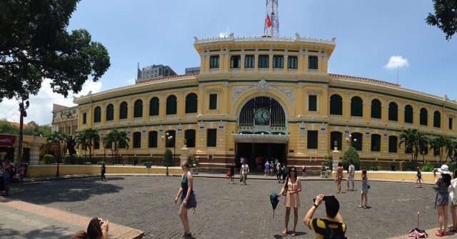 Một thoáng Sài Gòn xưa khi ghé thăm Bưu Điện Thành Phố Hồ Chí Minh