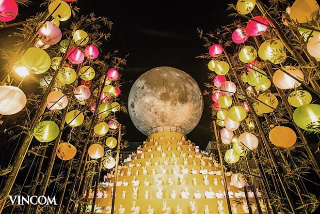 Đến Royal City mùa trung thu ngắm “siêu trăng” khổng lồ