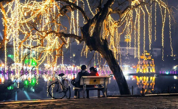 10 địa điểm hẹn hò ở Hà Nội lãng mạn cho những cặp tình nhân