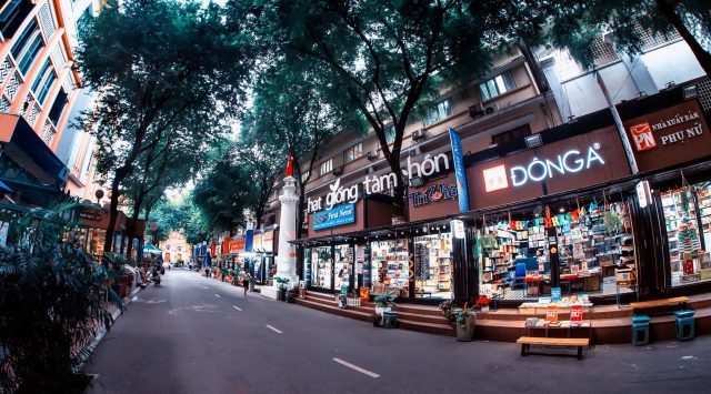 Khám phá đường sách Nguyễn Văn Bình – Tụ điểm cuối tuần của giới trẻ Sài thành