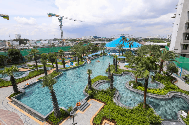 Mê mệt với hồ bơi resort đẹp “2,8 triệu USD” như tiên cảnh ở Sài Gòn
