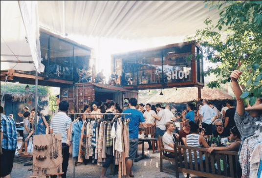 Khu Saigon Outcast – Nơi gặp gỡ, giao lưu văn hóa giữa nước ngoài và Việt Nam