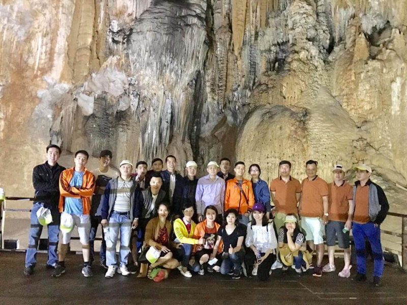 “1001” điều thú vị chưa kể khi tham gia tour động thiên đường zipline sông chày hang tối