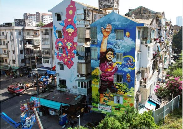 Phát hiện bức tường sống ảo mới toanh ở chung cư cũ tại Sài Gòn