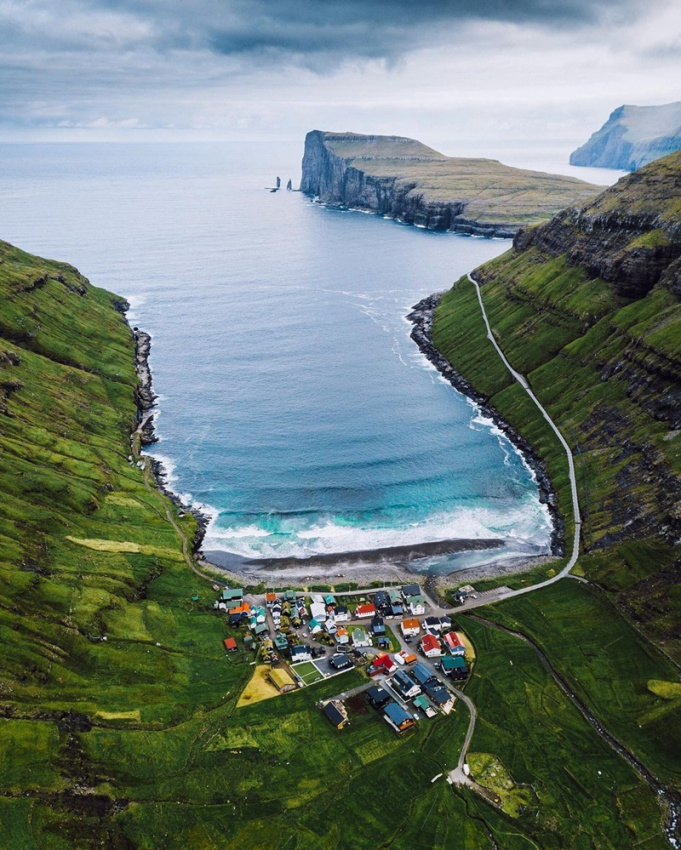 Ghé thăm những ngôi nhà mái cỏ độc đáo trên quần đảo Faroe