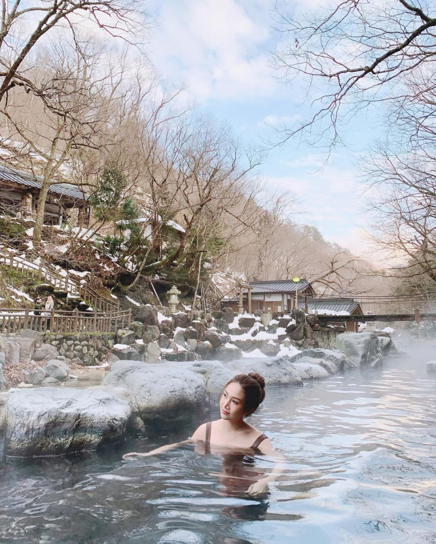 resort nhật bản, takaragawa onsen osenkaku, tour nhat ban gia re, đến nhật bản trải nghiệm tắm osen giữa rừng ở takaragawa onsen osenkaku