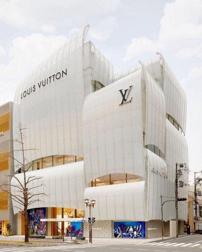Quán Le Café V đầu tiên của Louis Vuitton mở tại Nhật Bản
