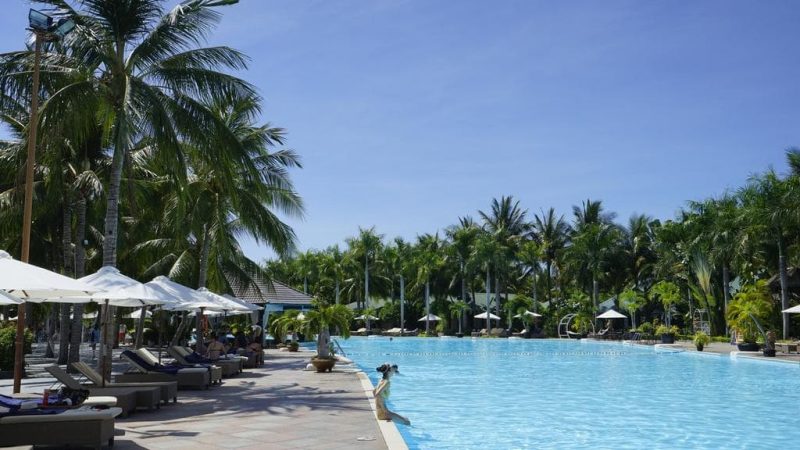 “phát sốt” với top 19 resort nha trang có view tuyệt đẹp