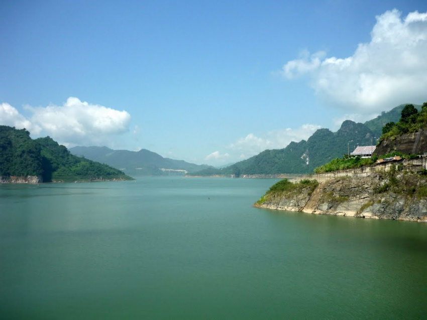 Check in du lịch hồ Thác Bà Yên Bái có gì hay: Đường đi, Điểm checkin