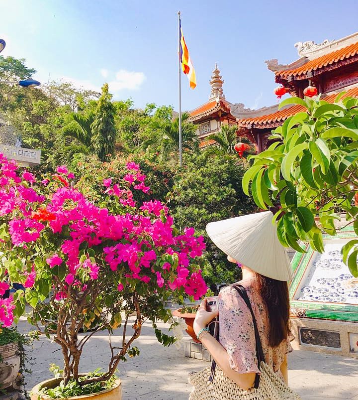 chùa long sơn, chùa từ vân, du lịch nha trang, khánh hòa, tour nha trang giá rẻ, điểm đến nha trang, 3 ngôi chùa có kiến trúc độc đáo, hút khách ở khánh hòa