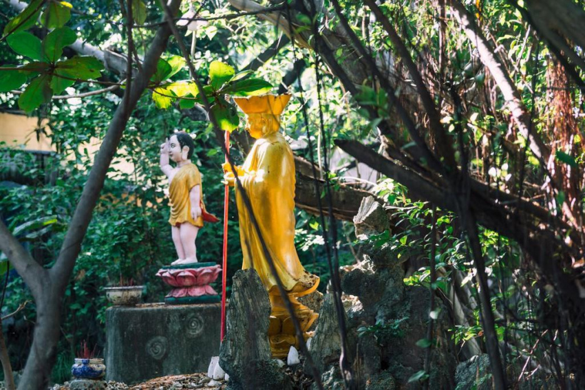 chùa long sơn, chùa từ vân, du lịch nha trang, khánh hòa, tour nha trang giá rẻ, điểm đến nha trang, 3 ngôi chùa có kiến trúc độc đáo, hút khách ở khánh hòa