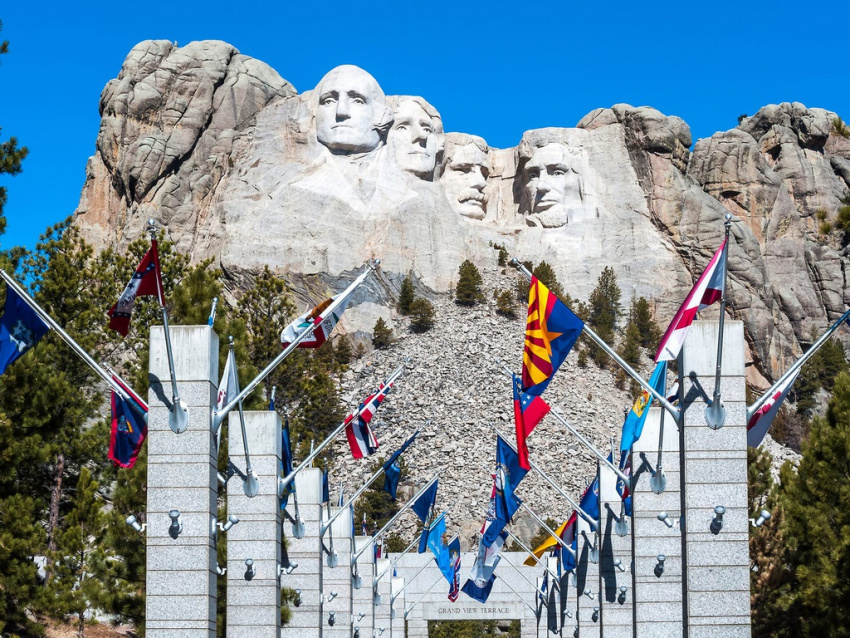 Câu chuyện phía sau 4 gương mặt tổng thống Mỹ ở núi Rushmore