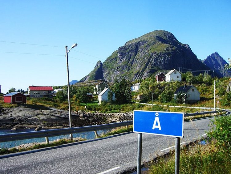 du lịch na uy, làng å, quần đảo lofoten, ngôi làng ở na uy có tên gọi gồm 1 ký tự